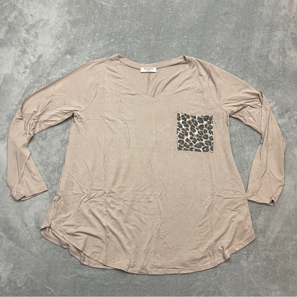 Zenana Outfitters Mauve Long Sleeve V-Neck Top with Leopard Pocket